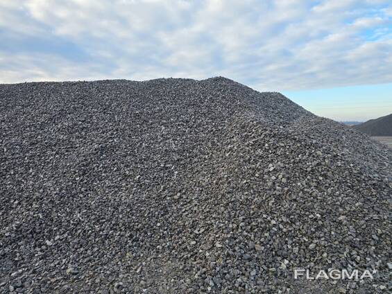 Bányából származó anyag gránit vasúti ágyazathoz 25–60 mm frakció