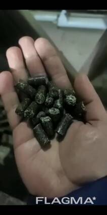 Fuel pellets from sunflower husks/Üzemanyag-pellet napraforgóhéjból